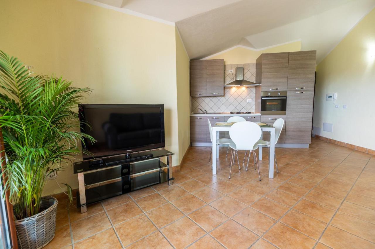 Vista Mare Apartment 6 ออลเบีย ภายนอก รูปภาพ